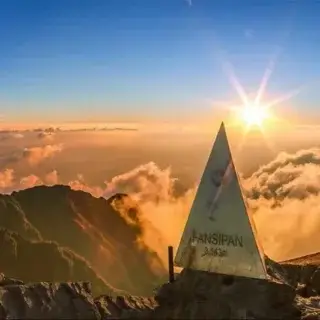 2-Day Fansipan Mountain Trek - The roof of Indochina